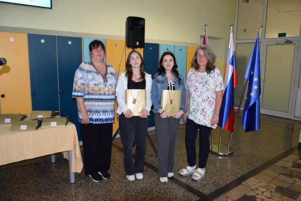 Zlate_maturantke_4Fb_2023_24