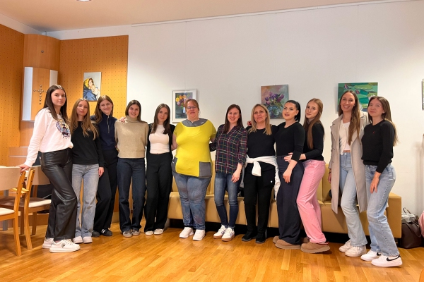 manikira_v_deos_crnuce_1