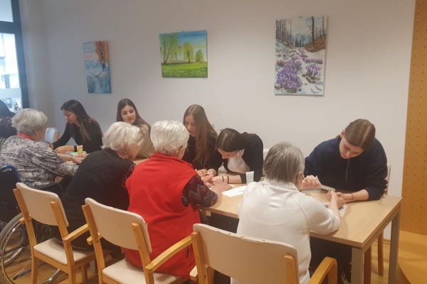 manikira_v_deos_crnuce_2